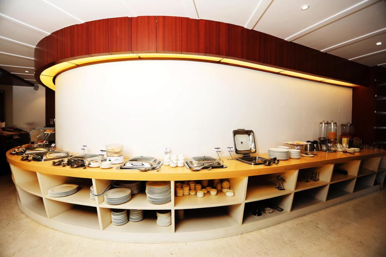 Comfort Inn Benares Zewnętrze zdjęcie